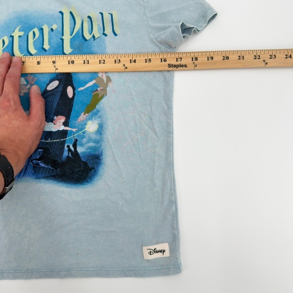 Disney Peter Pan Never Grow Up Acid Wash Blue Graphic Tee Shirt Girls Medium - Picture 5 of 9